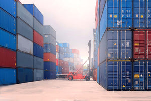 Shipping container transport. Buy or rent cargo overseas container.