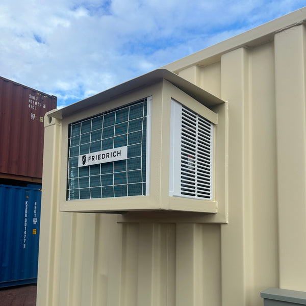 18,000 BTU AC / Heat